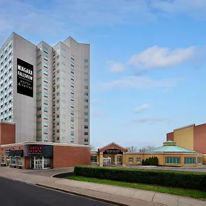 https://radisson-hotel-suites-fallsview.niagara-fallshotels.com