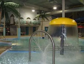 Travelodge By Wyndham Winnipeg Airport Hotel